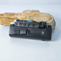 Sony Video Camera Recorder CCD-TR805E Bundle - Image 9