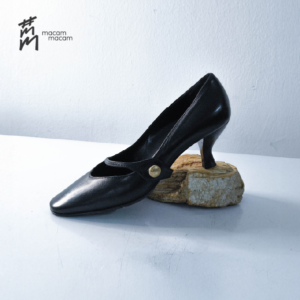 Bally Leather Heels with Metal Buckle